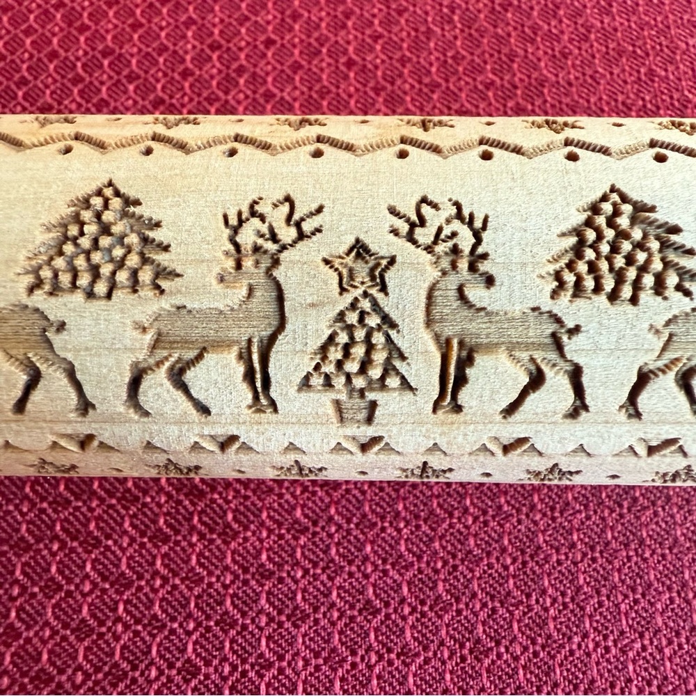 Nordic Ware Embossed Rolling Pin - Natural Wood